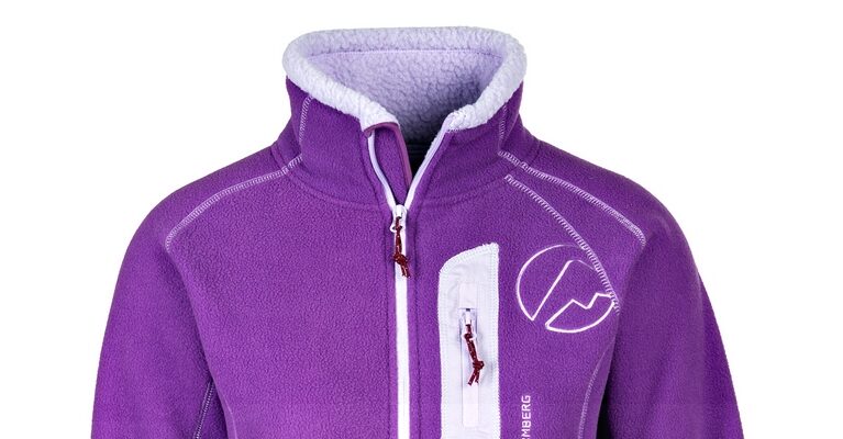 Fargerik fleece fra Stormberg
